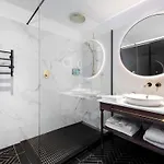 Movenpick Hotel 5*
