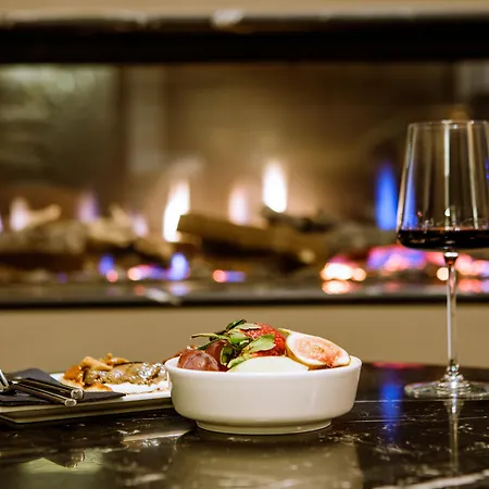 Hotel Movenpick 4*