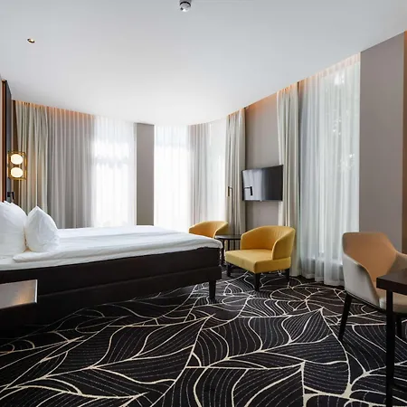 Movenpick Hotel 4*