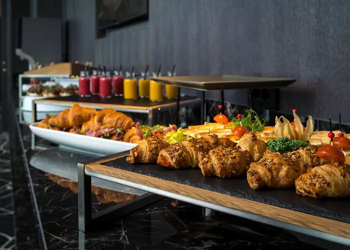 Movenpick فندق 5*